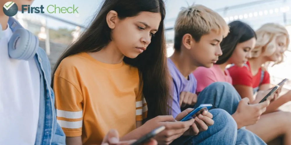 Cigarette-style warnings on social media risks to protect children: US surgeon general