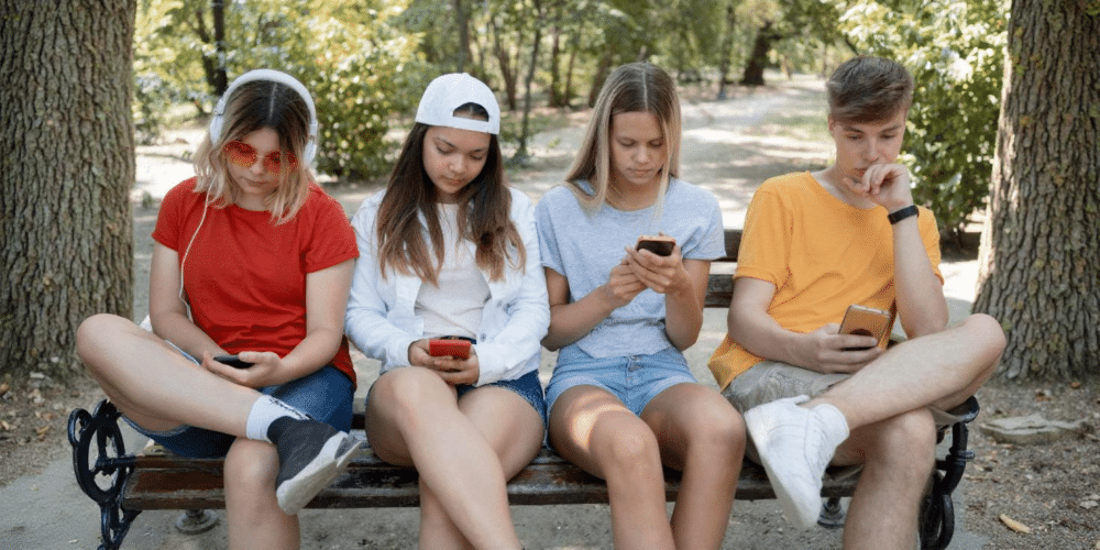 STUDY: Teens with mental health conditions spend more time on social media