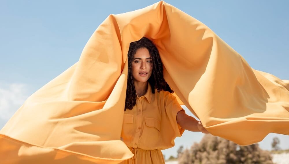 FACT CHECK: Is your fabric controlling your mood?