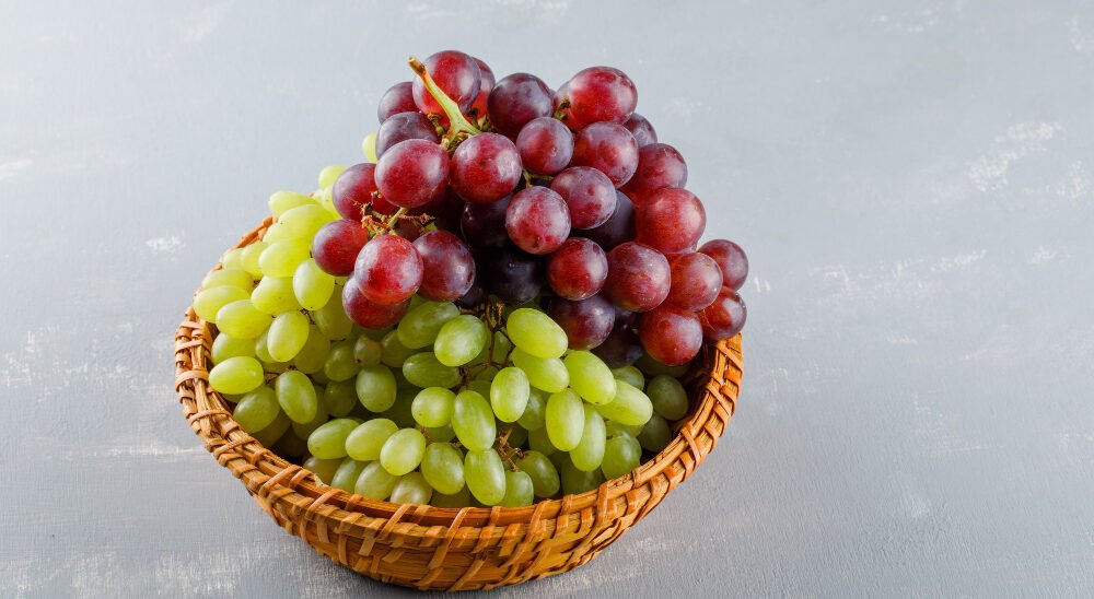 FACT CHECK: Can eating grapes daily help in protecting your skin from sun?